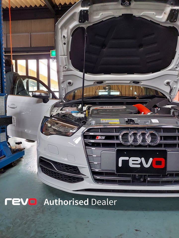 revo technik（レボテクニック）エンジンソフトウエアステージ1を AUDI